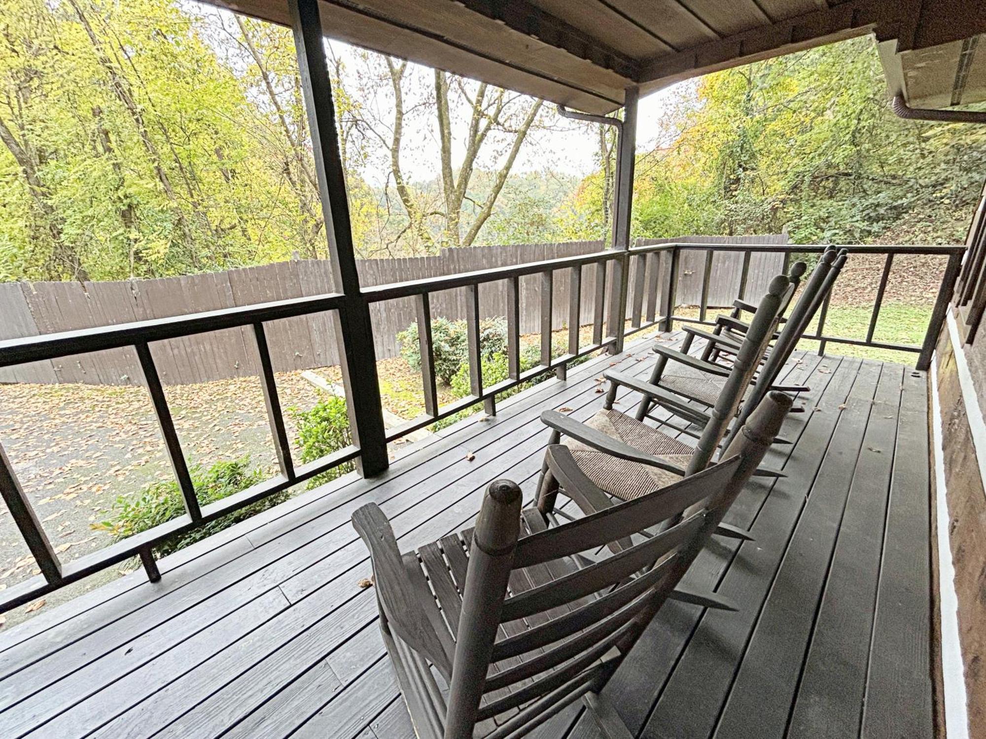 Tucked Away Cabin Pigeon Forge Bagian luar foto