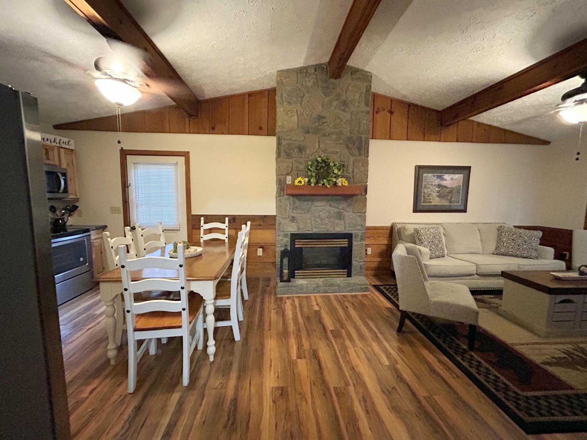 Tucked Away Cabin Pigeon Forge Bagian luar foto