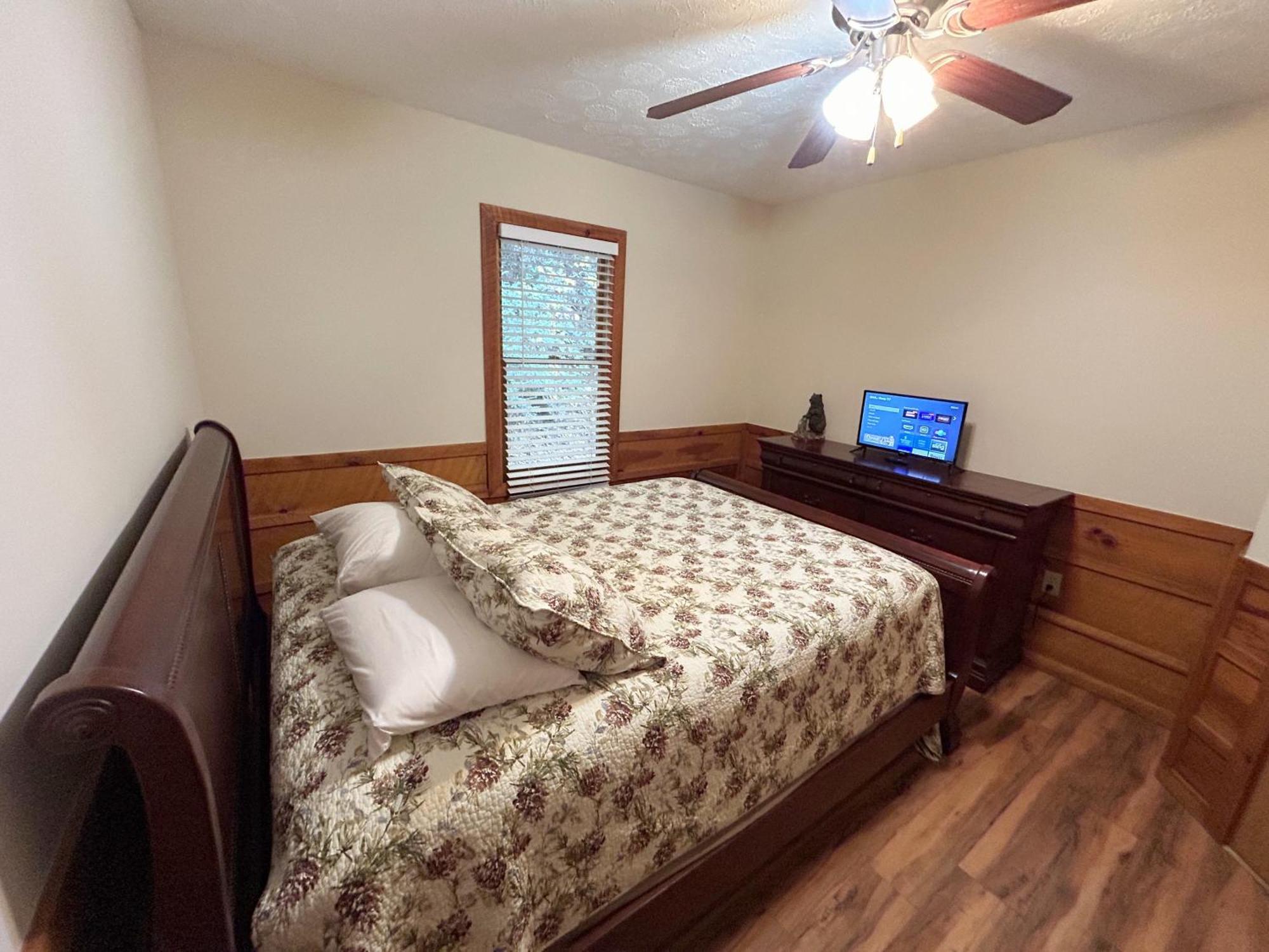 Tucked Away Cabin Pigeon Forge Bagian luar foto