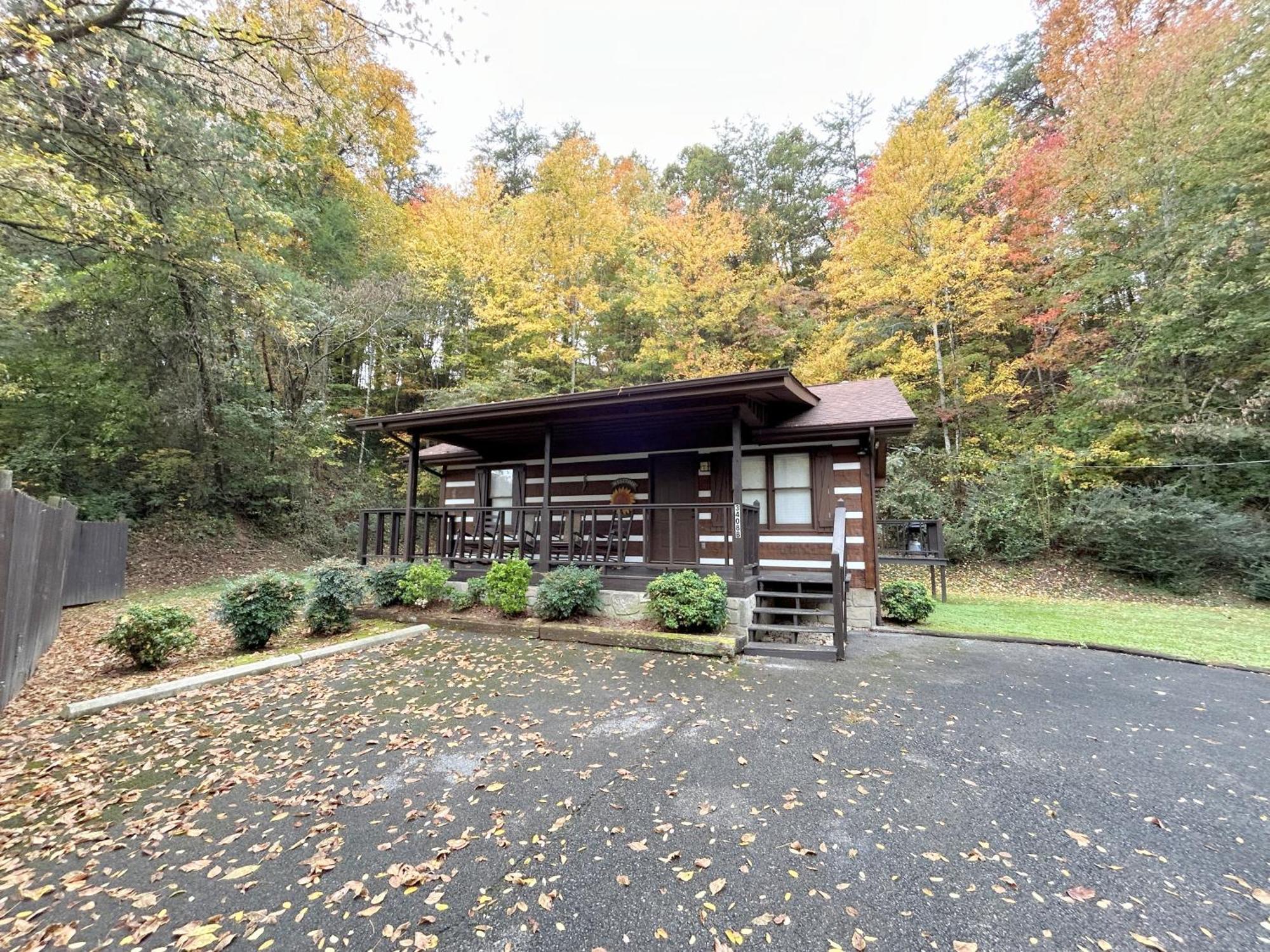 Tucked Away Cabin Pigeon Forge Bagian luar foto